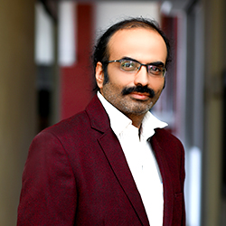 11. Dr. Shreshth Chhabra HOD- School of Management